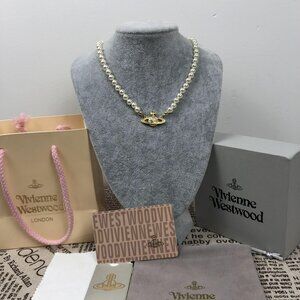 BRAND NEW Vivienne westwood gold Orb Pearl Choker Necklace